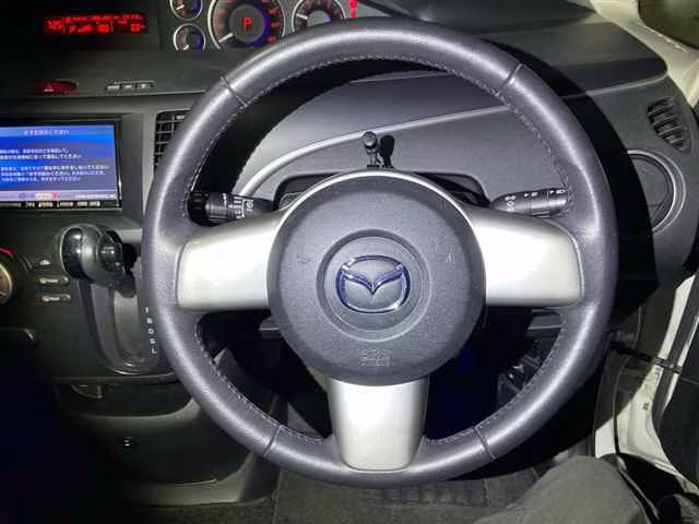 MAZDA BIANTE