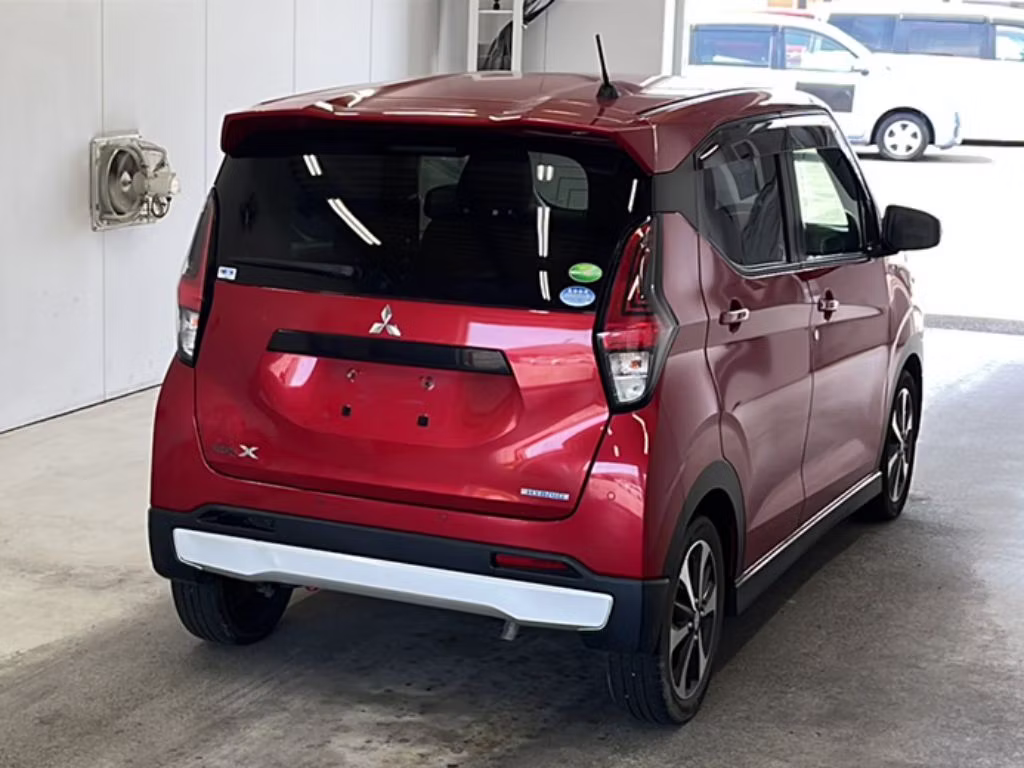 MITSUBISHI EK X