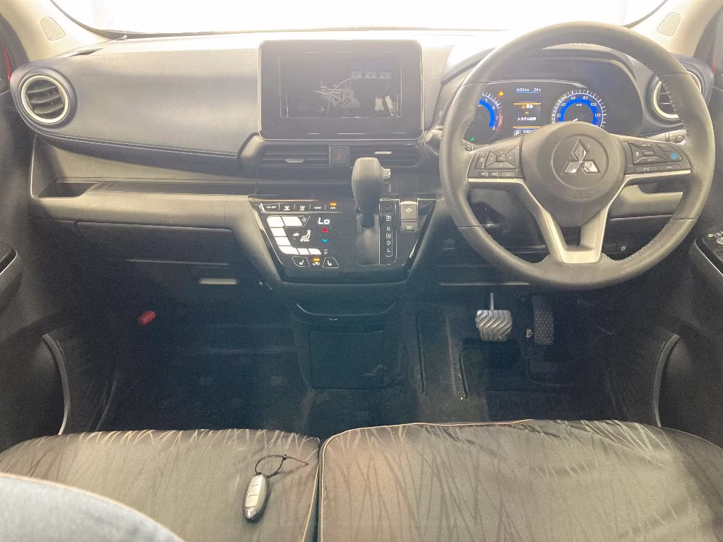 MITSUBISHI EK X