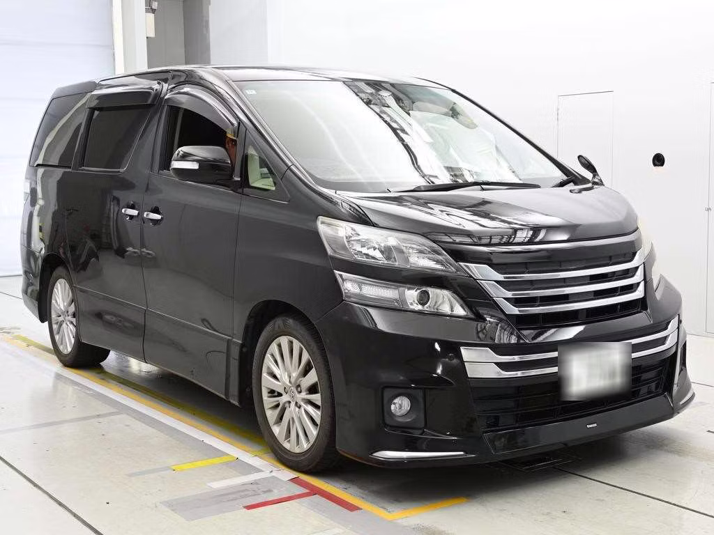 TOYOTA VELLFIRE
