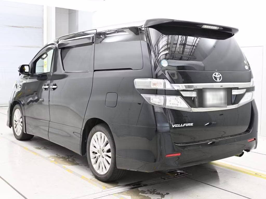 TOYOTA VELLFIRE