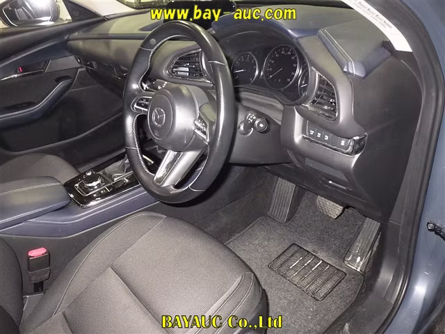 MAZDA CX-30
