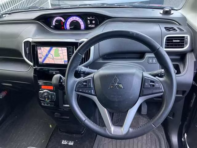 MITSUBISHI DELICA D:2