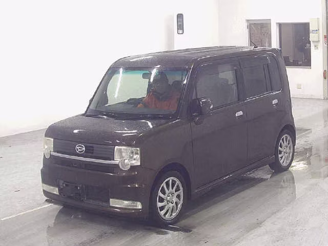 DAIHATSU MOVE CONTE