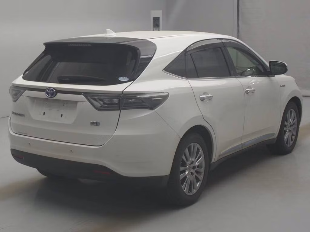 TOYOTA HARRIER