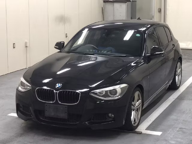 BMW 1-SERIES