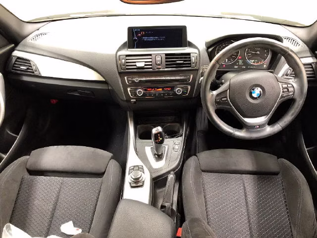 BMW 1-SERIES
