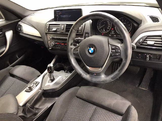 BMW 1-SERIES