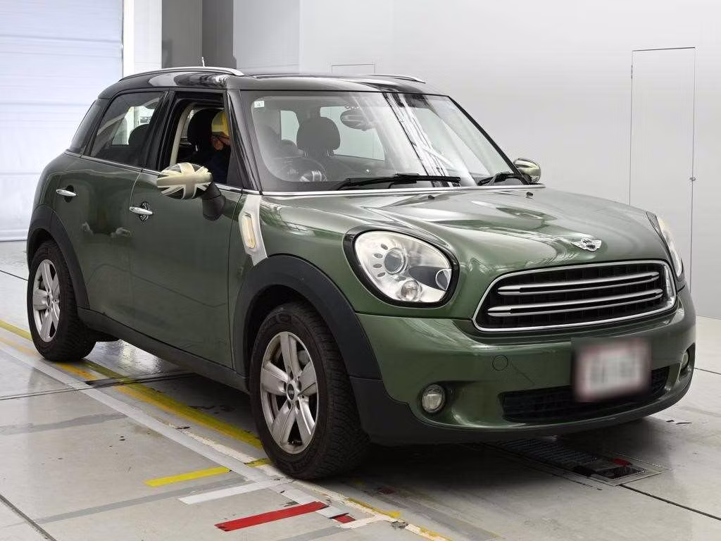 MINI CROSSOVER