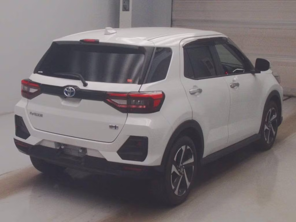 TOYOTA RAIZE