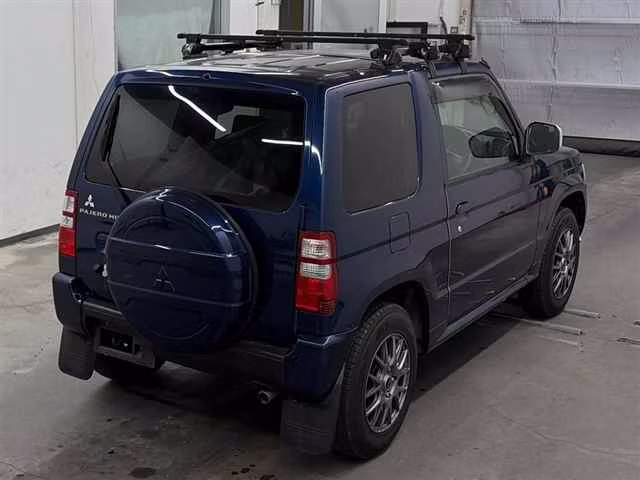 MITSUBISHI PAJERO MINI