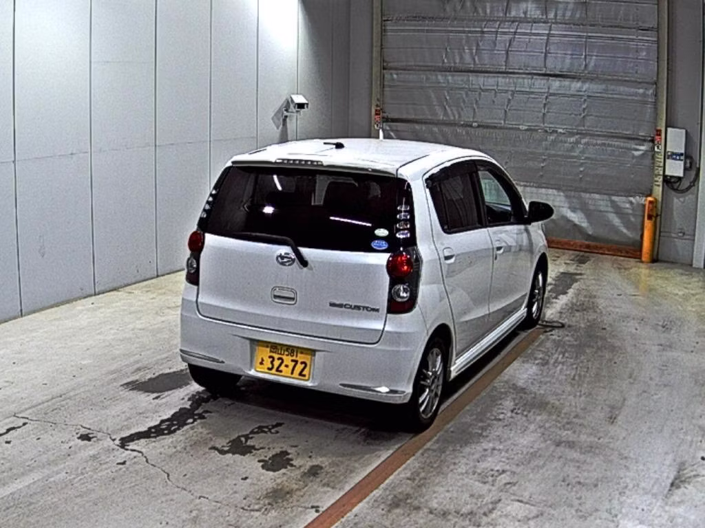 DAIHATSU MIRA