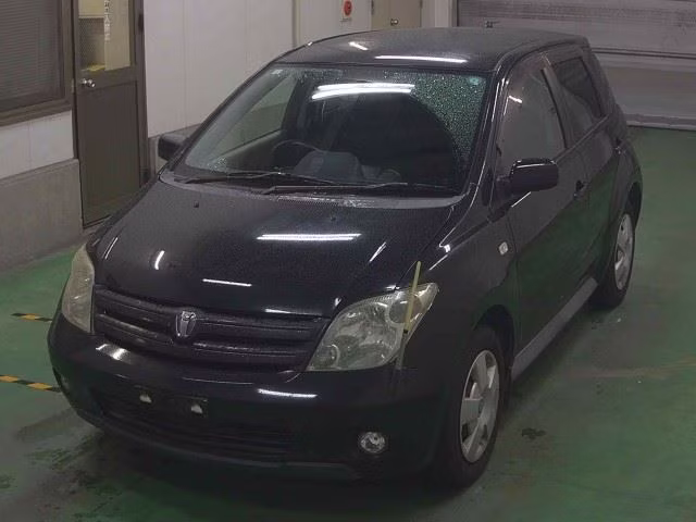 TOYOTA IST