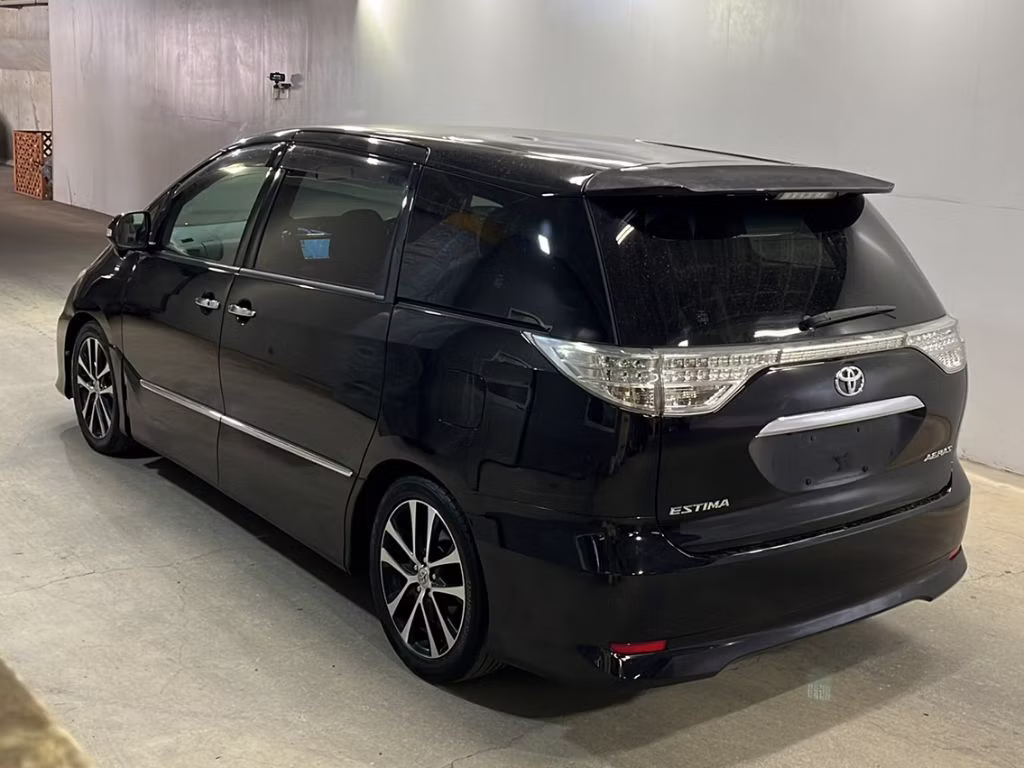 TOYOTA ESTIMA