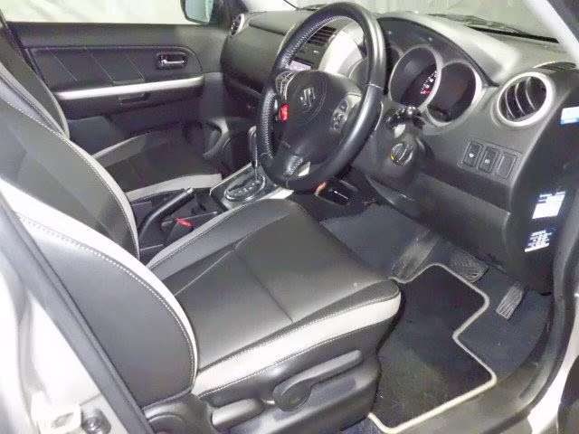 SUZUKI ESCUDO