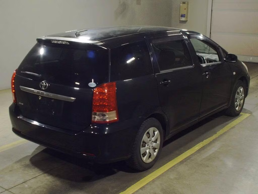 TOYOTA WISH