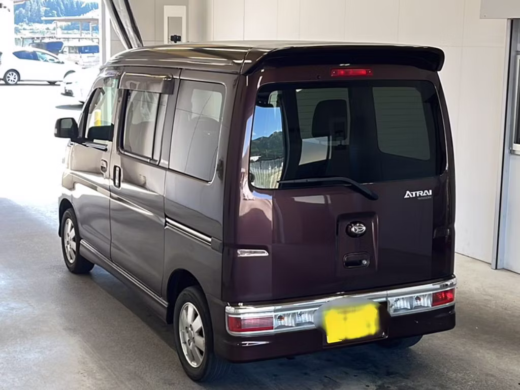 DAIHATSU ATRAI