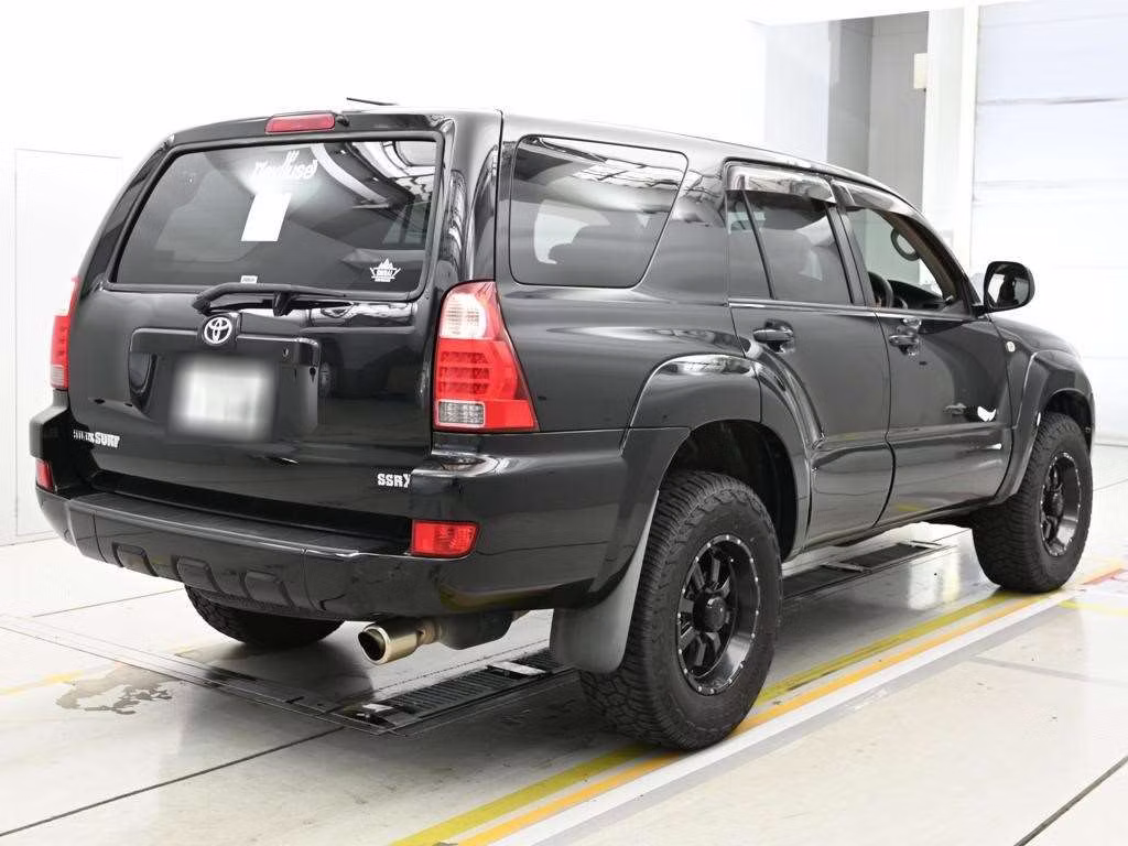 TOYOTA HILUX SURF