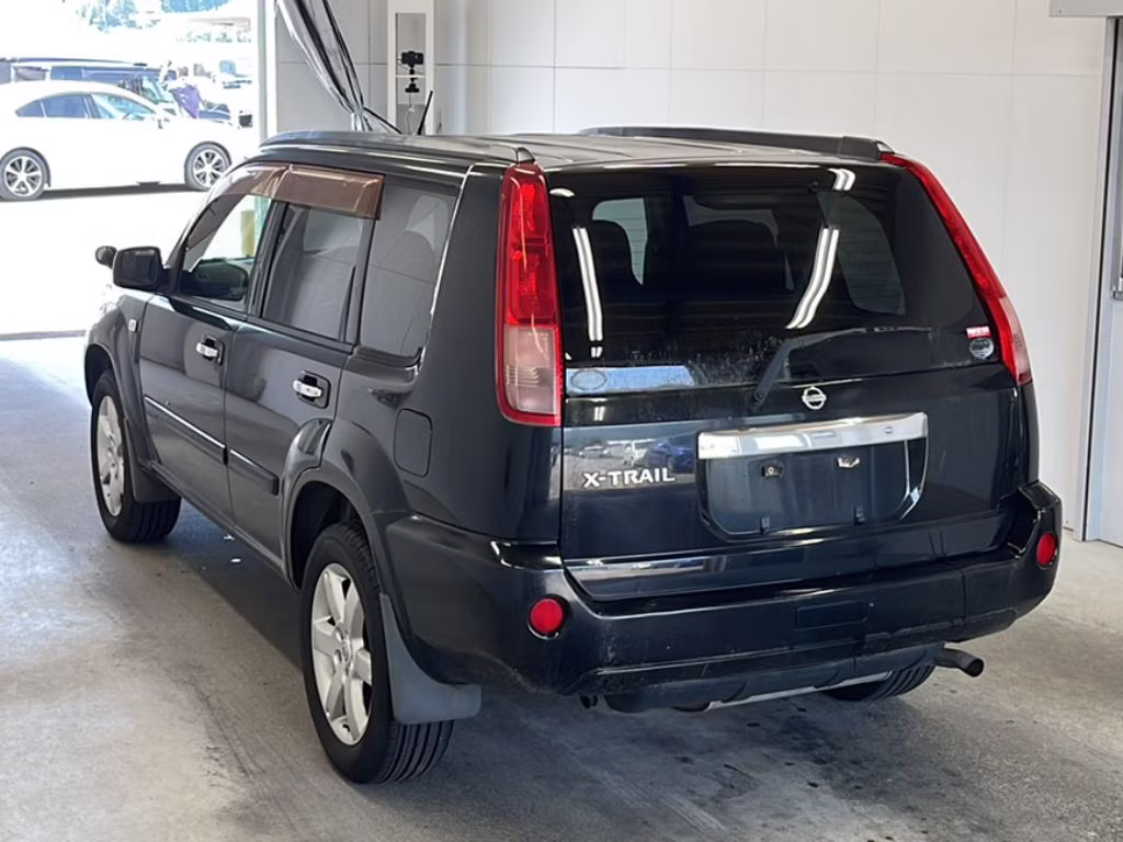NISSAN X-TRAIL
