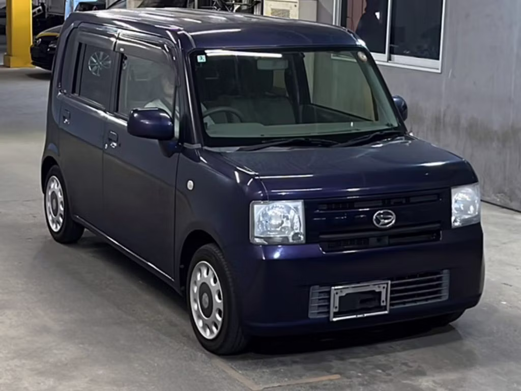 DAIHATSU MOVE CONTE