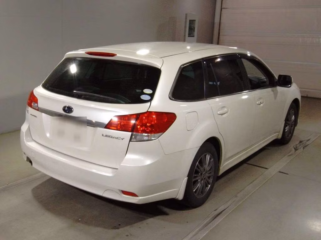 SUBARU LEGACY