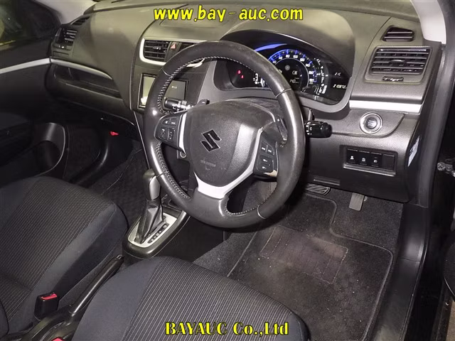 SUZUKI SWIFT