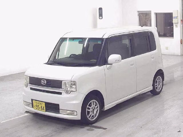 DAIHATSU MOVE CONTE