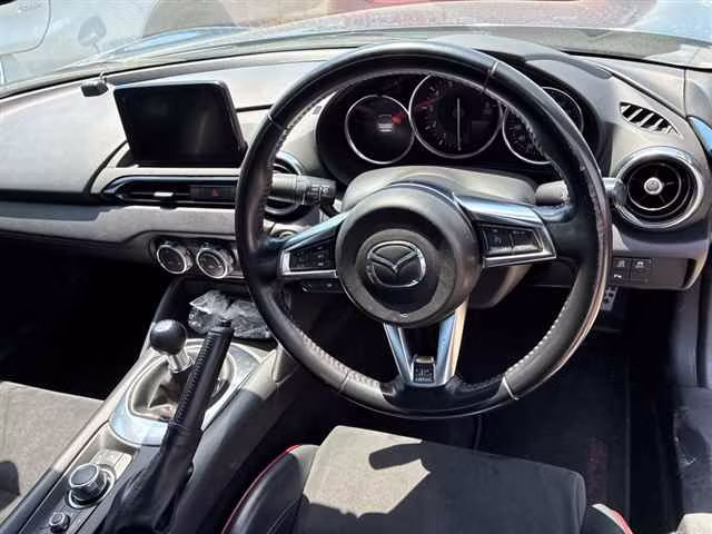 MAZDA MX-5