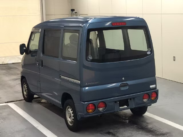 MITSUBISHI MINICAB