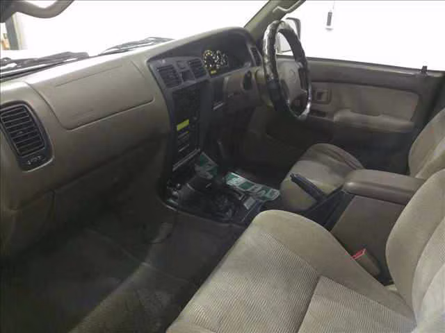 TOYOTA HILUX SURF