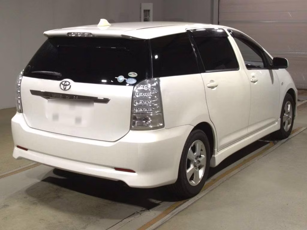 TOYOTA WISH