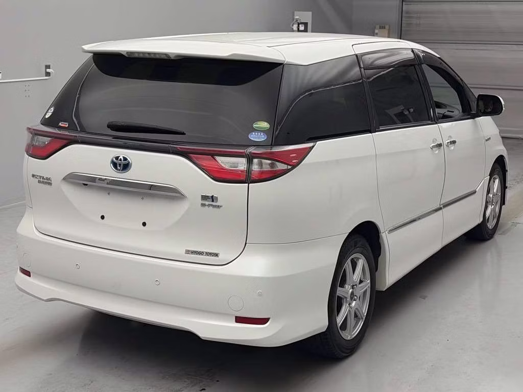 TOYOTA ESTIMA