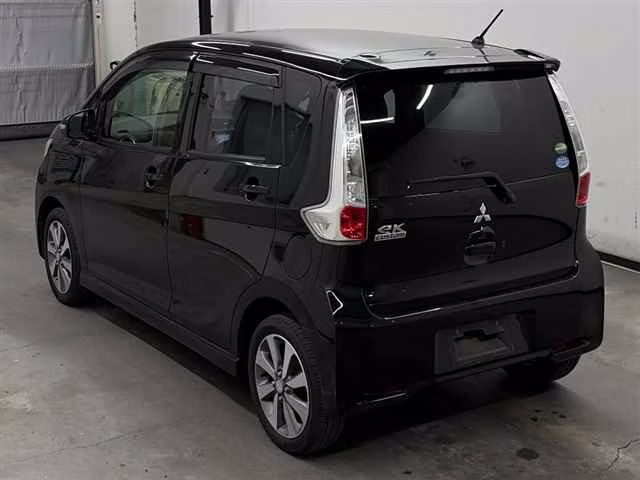 MITSUBISHI EK CUSTOM