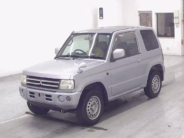 MITSUBISHI PAJERO MINI