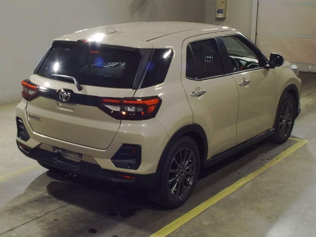 TOYOTA RAIZE