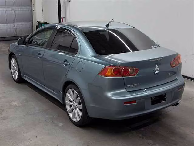 MITSUBISHI GALANT FORTIS