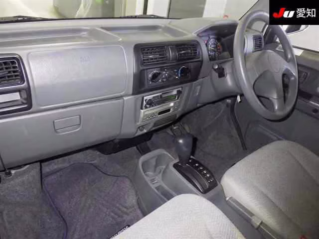 MITSUBISHI TOWN BOX
