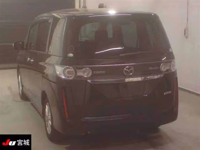 MAZDA BIANTE