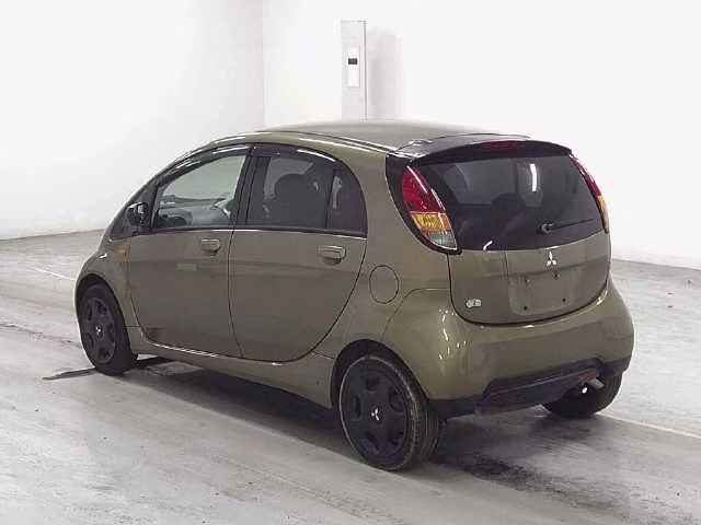 MITSUBISHI I