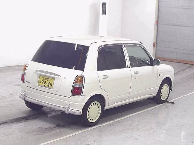 DAIHATSU MIRA GINO
