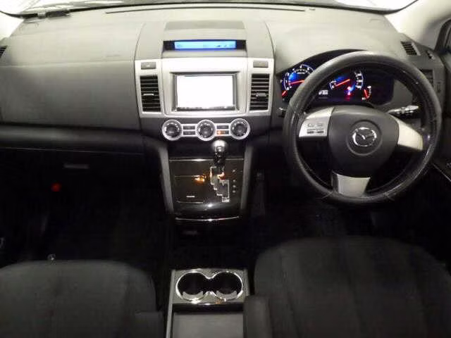MAZDA MPV