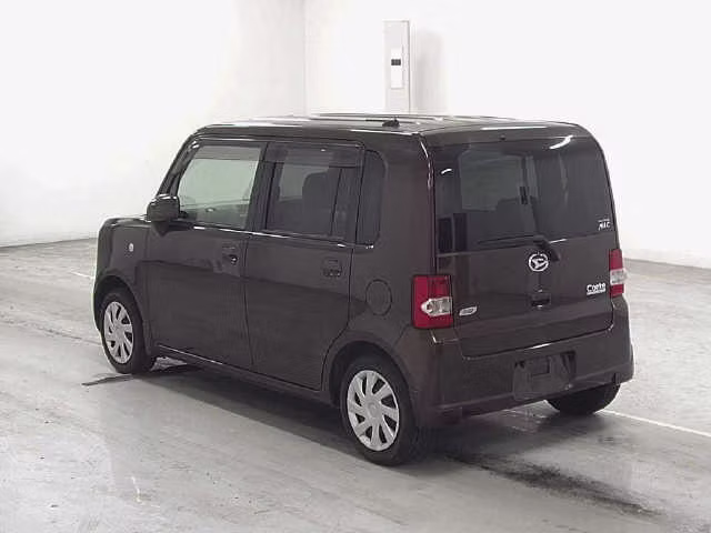 DAIHATSU MOVE CONTE