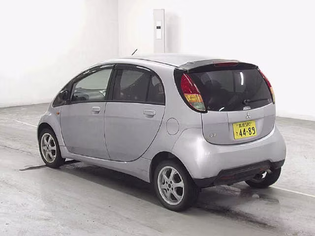 MITSUBISHI I