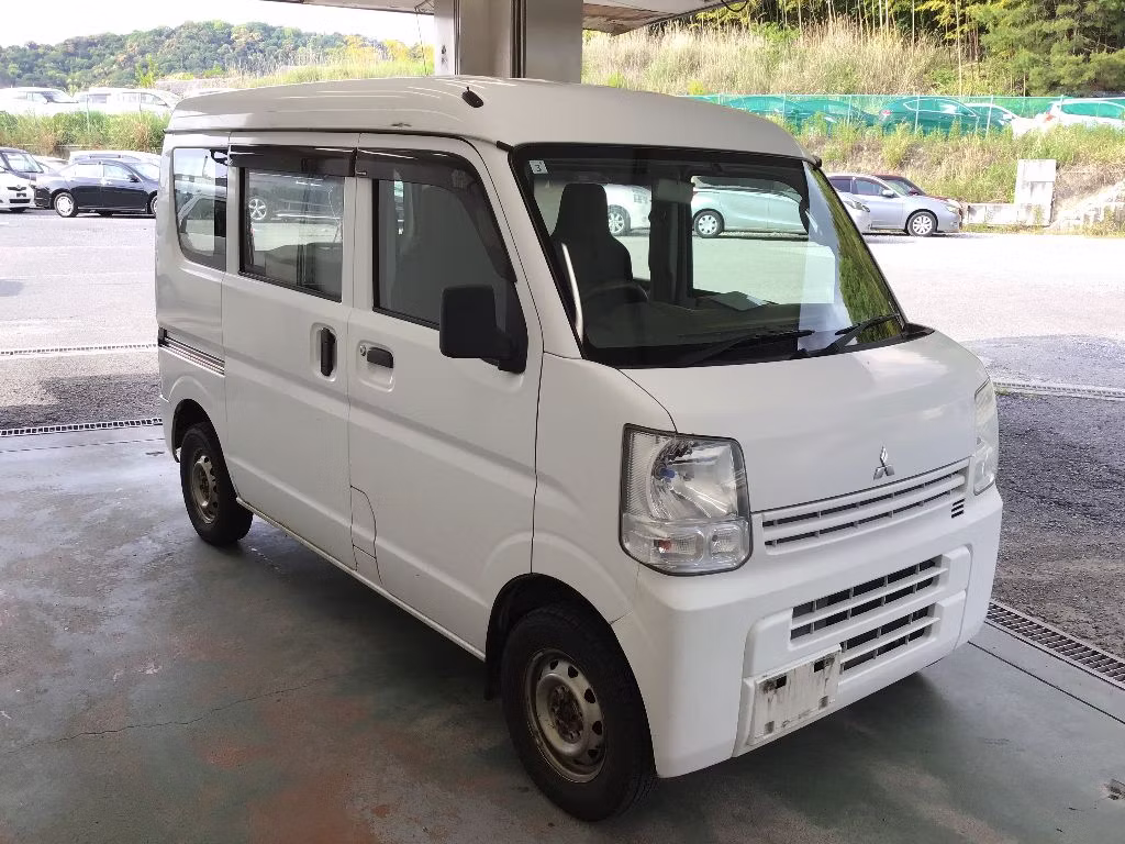 MITSUBISHI MINICAB