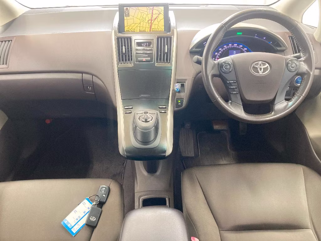 TOYOTA SAI