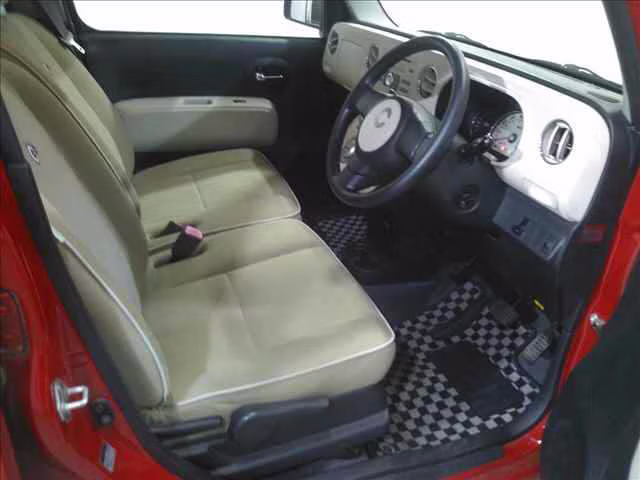 DAIHATSU MIRA COCOA