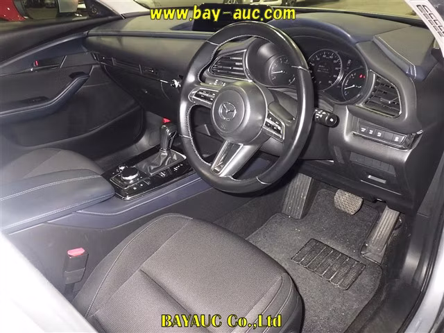 MAZDA CX-30