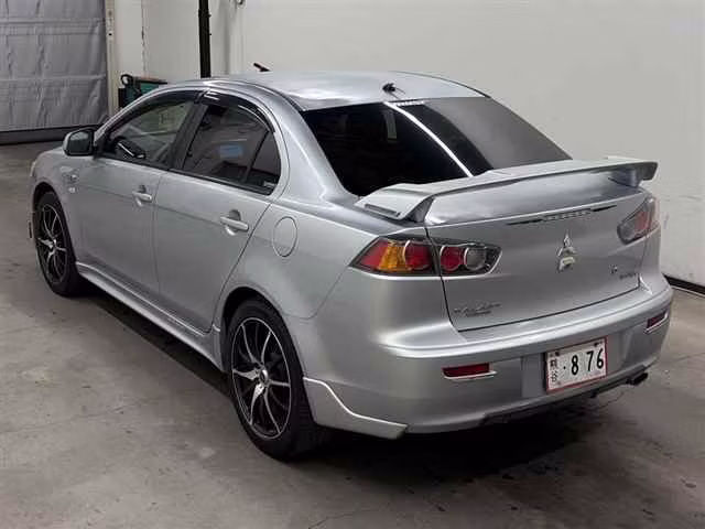 MITSUBISHI GALANT FORTIS