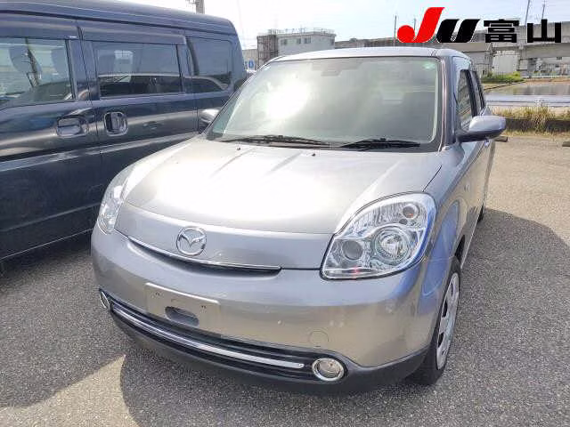 MAZDA VERISA