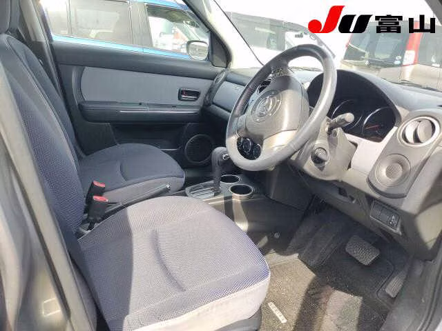 MAZDA VERISA